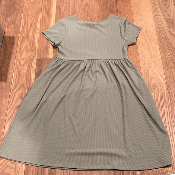 Women’s Ribbed Dress - Picture 4 of 4